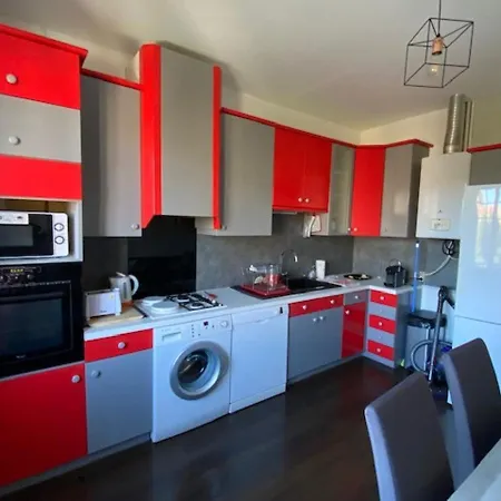 Apartment L Europe