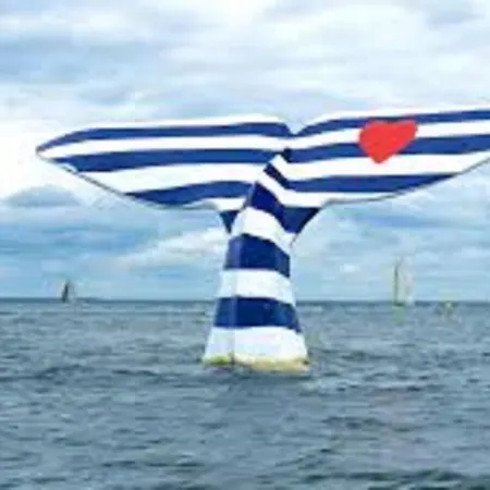 L Europe Apartment *